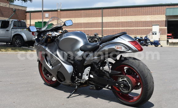 Buy Used Suzuki HAYABUSA Silver Bike in Bagamoyo in Pwani Buy Used Suzuki HAYABUSA Silver Bike in Bagamoyo in Pwani