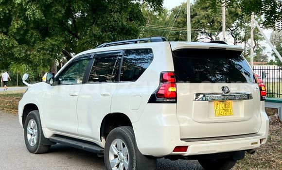 Buy Import Toyota Land Cruiser Prado White Car in Dar es Salaam in Dar es Salaam Buy Import Toyota Land Cruiser Prado White Car in Dar es Salaam in Dar es Salaam