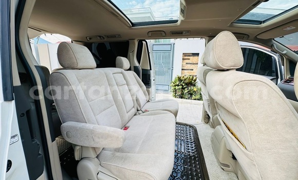 Buy Import Toyota Alphard White Car in Dar es Salaam in Dar es Salaam Buy Import Toyota Alphard White Car in Dar es Salaam in Dar es Salaam