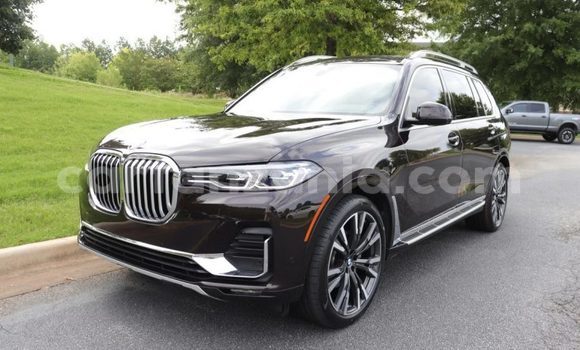 Nunua Imported BMW X7 Nyeusi Gari ndani ya Import - Dubai nchini Arusha Nunua Imported BMW X7 Nyeusi Gari ndani ya Import - Dubai nchini Arusha
