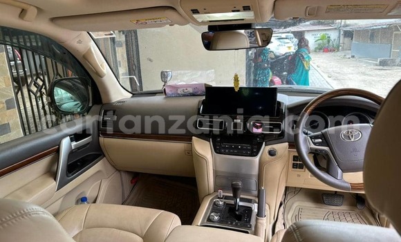 Buy Used Toyota Land Cruiser Other Car in Dar es Salaam in Dar es Salaam Buy Used Toyota Land Cruiser Other Car in Dar es Salaam in Dar es Salaam