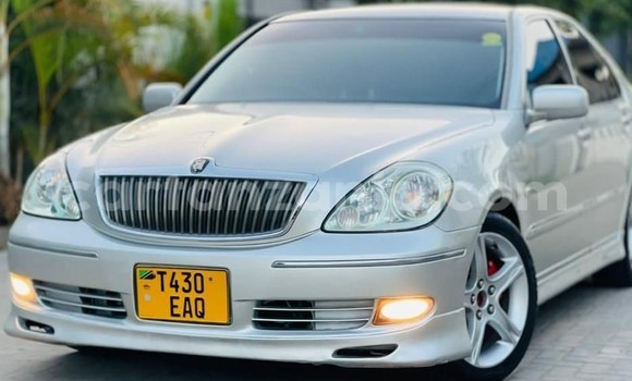 Buy Used Toyota Brevis Silver Car in Dar es Salaam in Dar es Salaam Buy Used Toyota Brevis Silver Car in Dar es Salaam in Dar es Salaam