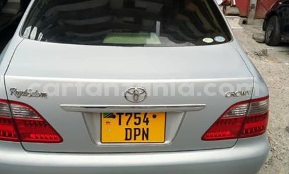 Buy Used Toyota Crown Silver Car in Dar es Salaam in Dar es Salaam Buy Used Toyota Crown Silver Car in Dar es Salaam in Dar es Salaam