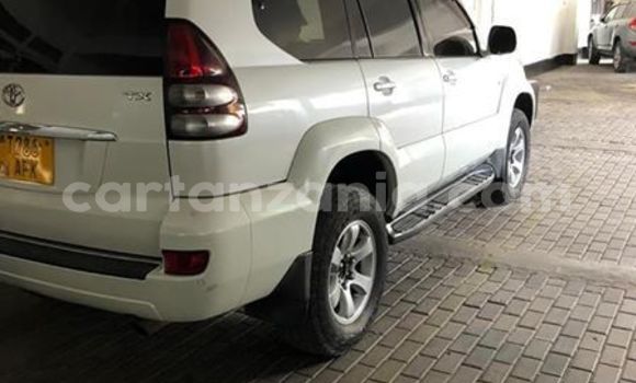 Buy Used Toyota Land Cruiser Prado White Car in Dodoma in Dodoma Buy Used Toyota Land Cruiser Prado White Car in Dodoma in Dodoma