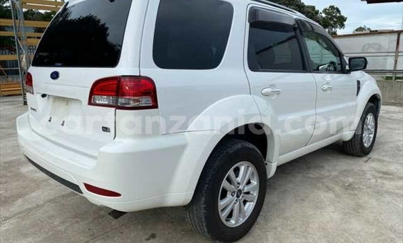 Buy Import Ford Escape White Car in Dar es Salaam in Dar es Salaam Buy Import Ford Escape White Car in Dar es Salaam in Dar es Salaam