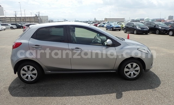 Nunua Imported Mazda Demio Nyingine Gari ndani ya Dar es Salaam nchini Dar es Salaam Nunua Imported Mazda Demio Nyingine Gari ndani ya Dar es Salaam nchini Dar es Salaam