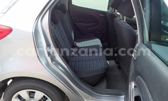 Nunua Imported Mazda Demio Nyingine Gari ndani ya Dar es Salaam nchini Dar es Salaam Nunua Imported Mazda Demio Nyingine Gari ndani ya Dar es Salaam nchini Dar es Salaam