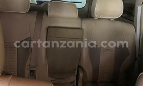 Buy Used Toyota Land Cruiser Prado White Car in Dodoma in Dodoma Buy Used Toyota Land Cruiser Prado White Car in Dodoma in Dodoma