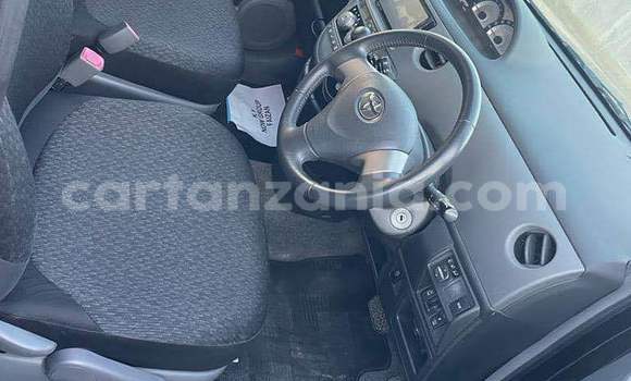 Buy Used Toyota Sienta Black Car in Dar es Salaam in Dar es Salaam Buy Used Toyota Sienta Black Car in Dar es Salaam in Dar es Salaam