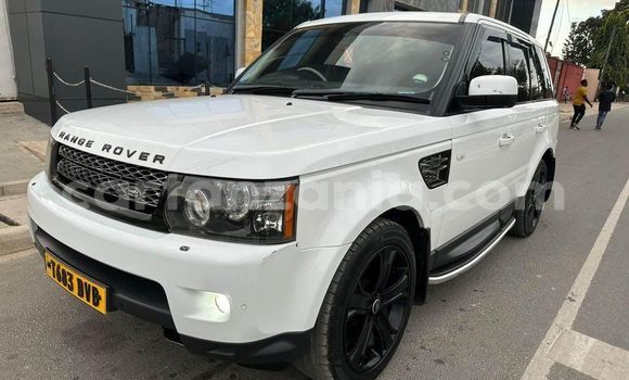Buy Used Range Rover Range Rover White Car in Dar es Salaam in Dar es Salaam Buy Used Range Rover Range Rover White Car in Dar es Salaam in Dar es Salaam
