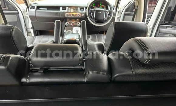 Nunua Ilio tumika Range Rover Range Rover Nyeupe Gari ndani ya Dar es Salaam nchini Dar es Salaam Nunua Ilio tumika Range Rover Range Rover Nyeupe Gari ndani ya Dar es Salaam nchini Dar es Salaam