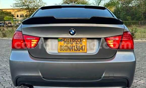Nunua Ilio tumika BMW 3–Series Nyeusi Gari ndani ya Dar es Salaam nchini Dar es Salaam Nunua Ilio tumika BMW 3–Series Nyeusi Gari ndani ya Dar es Salaam nchini Dar es Salaam