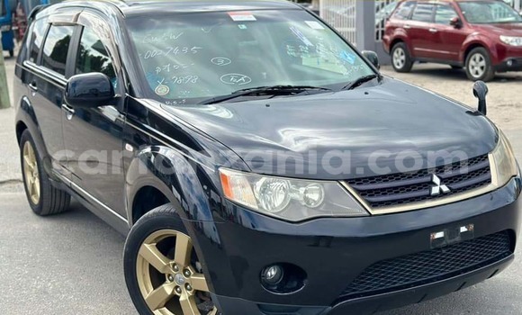 Buy New Mitsubishi Outlander Black Car in Dar es Salaam in Dar es Salaam Buy New Mitsubishi Outlander Black Car in Dar es Salaam in Dar es Salaam