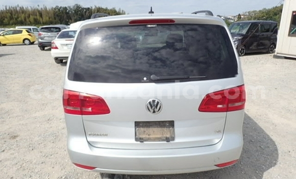Buy Import Volkswagen Touran Silver Car in Dar es Salaam in Dar es Salaam Buy Import Volkswagen Touran Silver Car in Dar es Salaam in Dar es Salaam