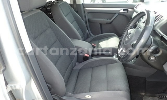Buy Import Volkswagen Touran Silver Car in Dar es Salaam in Dar es Salaam Buy Import Volkswagen Touran Silver Car in Dar es Salaam in Dar es Salaam