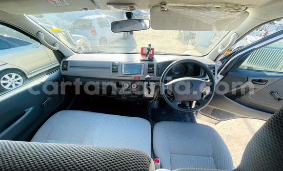 Buy New Toyota Hiace Silver Car in Dar es Salaam in Dar es Salaam Buy New Toyota Hiace Silver Car in Dar es Salaam in Dar es Salaam