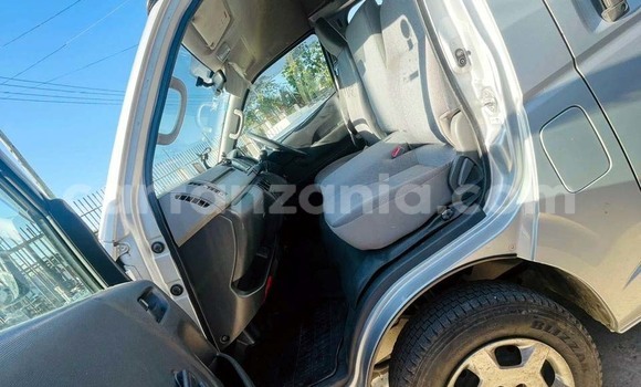 Buy New Toyota Hiace Silver Car in Dar es Salaam in Dar es Salaam Buy New Toyota Hiace Silver Car in Dar es Salaam in Dar es Salaam