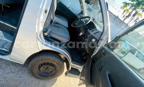 Buy New Toyota Hiace Silver Car in Dar es Salaam in Dar es Salaam Buy New Toyota Hiace Silver Car in Dar es Salaam in Dar es Salaam