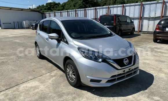 Nunua Imported Nissan Note Fedha Gari ndani ya Dar es Salaam nchini Dar es Salaam Nunua Imported Nissan Note Fedha Gari ndani ya Dar es Salaam nchini Dar es Salaam