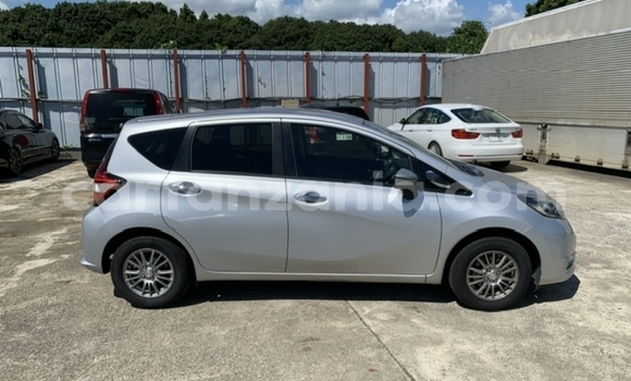 Nunua Imported Nissan Note Fedha Gari ndani ya Dar es Salaam nchini Dar es Salaam Nunua Imported Nissan Note Fedha Gari ndani ya Dar es Salaam nchini Dar es Salaam