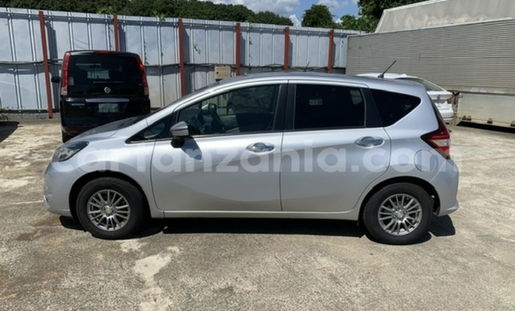 Nunua Imported Nissan Note Fedha Gari ndani ya Dar es Salaam nchini Dar es Salaam Nunua Imported Nissan Note Fedha Gari ndani ya Dar es Salaam nchini Dar es Salaam