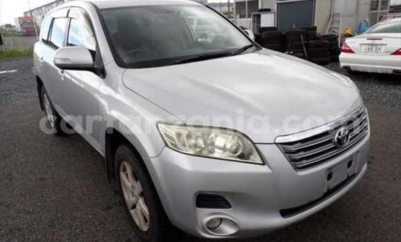 Buy Import Toyota Vanguard Silver Car in Dar es Salaam in Dar es Salaam Buy Import Toyota Vanguard Silver Car in Dar es Salaam in Dar es Salaam