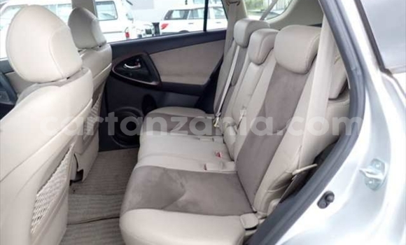 Buy Import Toyota Vanguard Silver Car in Dar es Salaam in Dar es Salaam Buy Import Toyota Vanguard Silver Car in Dar es Salaam in Dar es Salaam