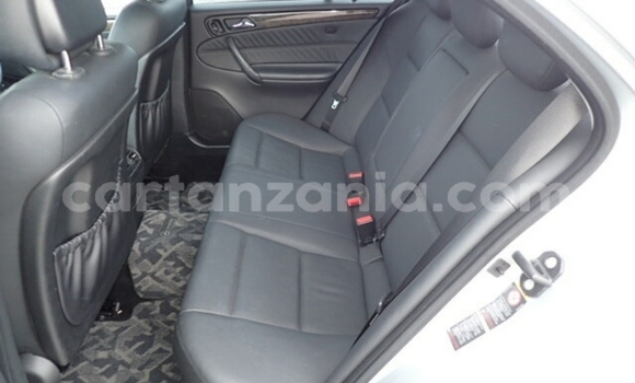 Nunua Imported Mercedes‒Benz C–Class Fedha Gari ndani ya Dar es Salaam nchini Dar es Salaam Nunua Imported Mercedes‒Benz C–Class Fedha Gari ndani ya Dar es Salaam nchini Dar es Salaam
