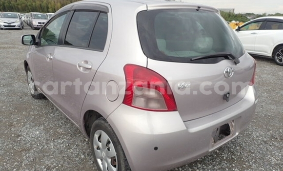 Nunua Imported Toyota Vitz Nyingine Gari ndani ya Dar es Salaam nchini Dar es Salaam Nunua Imported Toyota Vitz Nyingine Gari ndani ya Dar es Salaam nchini Dar es Salaam