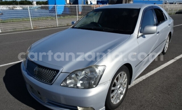 Buy Import Toyota Crown Silver Car in Dar es Salaam in Dar es Salaam Buy Import Toyota Crown Silver Car in Dar es Salaam in Dar es Salaam