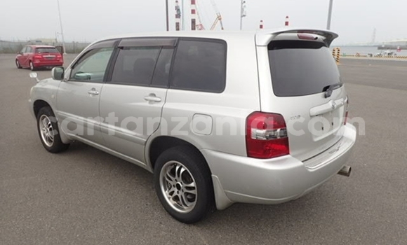 Nunua Imported Toyota Kluger Fedha Gari ndani ya Dar es Salaam nchini Dar es Salaam Nunua Imported Toyota Kluger Fedha Gari ndani ya Dar es Salaam nchini Dar es Salaam