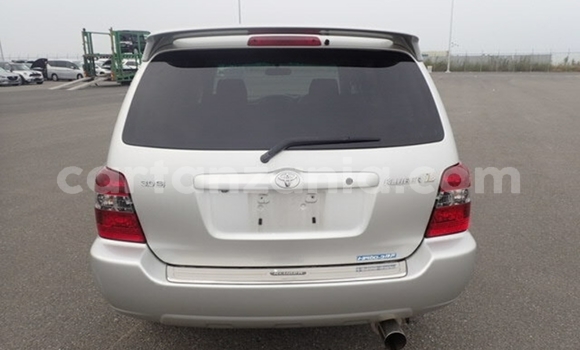 Nunua Imported Toyota Kluger Fedha Gari ndani ya Dar es Salaam nchini Dar es Salaam Nunua Imported Toyota Kluger Fedha Gari ndani ya Dar es Salaam nchini Dar es Salaam