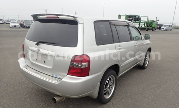 Nunua Imported Toyota Kluger Fedha Gari ndani ya Dar es Salaam nchini Dar es Salaam Nunua Imported Toyota Kluger Fedha Gari ndani ya Dar es Salaam nchini Dar es Salaam