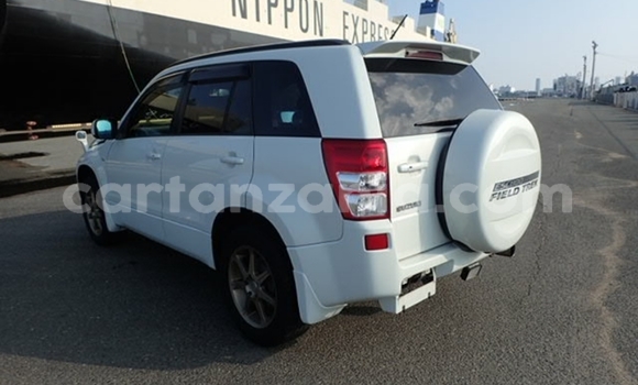 Nunua Imported Suzuki Escudo Nyingine Gari ndani ya Dar es Salaam nchini Dar es Salaam Nunua Imported Suzuki Escudo Nyingine Gari ndani ya Dar es Salaam nchini Dar es Salaam