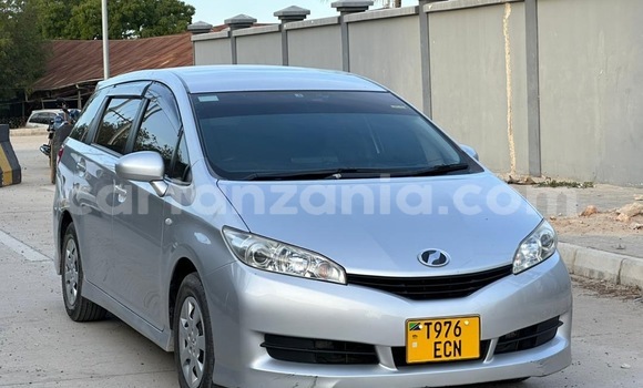 Buy Used Toyota Wish Silver Car in Dar es Salaam in Dar es Salaam