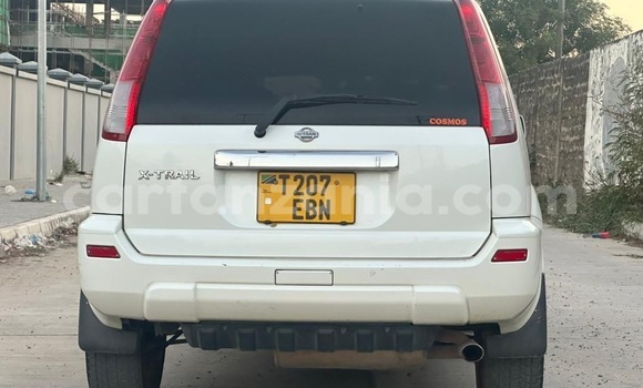 Nunua Ilio tumika Nissan X–Trail Nyeupe Gari ndani ya Dar es Salaam nchini Dar es Salaam Nunua Ilio tumika Nissan X–Trail Nyeupe Gari ndani ya Dar es Salaam nchini Dar es Salaam