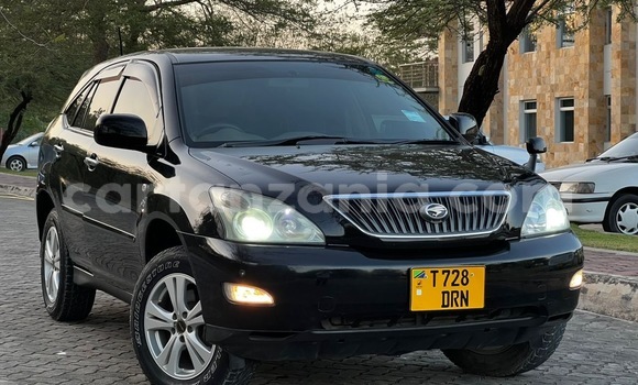 Buy Used Toyota Harrier Black Car in Dar es Salaam in Dar es Salaam