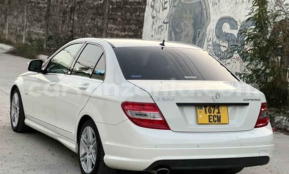 Buy Used Mercedes‒Benz C–Class White Car in Dar es Salaam in Dar es Salaam Buy Used Mercedes‒Benz C–Class White Car in Dar es Salaam in Dar es Salaam