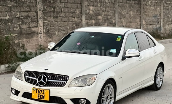 Buy Used Mercedes‒Benz C–Class White Car in Dar es Salaam in Dar es Salaam Buy Used Mercedes‒Benz C–Class White Car in Dar es Salaam in Dar es Salaam