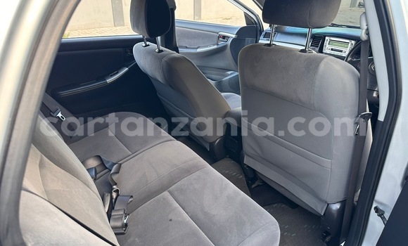 Buy Used Toyota Allex Silver Car in Dar es Salaam in Dar es Salaam Buy Used Toyota Allex Silver Car in Dar es Salaam in Dar es Salaam