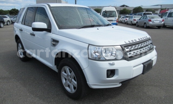 Buy Import Land Rover Freelander White Car in Dar es Salaam in Dar es Salaam Buy Import Land Rover Freelander White Car in Dar es Salaam in Dar es Salaam