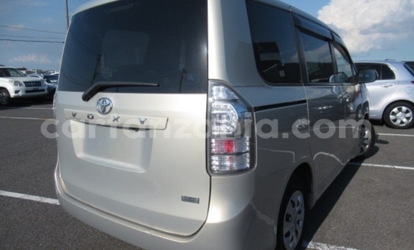 Buy Import Toyota Voxy Other Car in Dar es Salaam in Dar es Salaam Buy Import Toyota Voxy Other Car in Dar es Salaam in Dar es Salaam