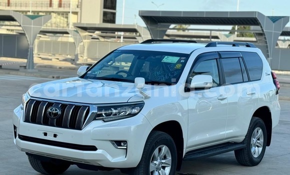 Buy Import Toyota Land Cruiser Prado White Car in Dar es Salaam in Dar es Salaam Buy Import Toyota Land Cruiser Prado White Car in Dar es Salaam in Dar es Salaam