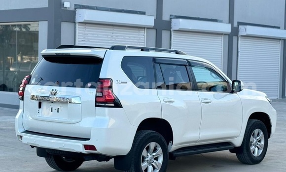Buy Import Toyota Land Cruiser Prado White Car in Dar es Salaam in Dar es Salaam Buy Import Toyota Land Cruiser Prado White Car in Dar es Salaam in Dar es Salaam