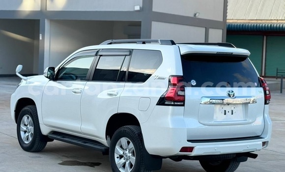 Buy Import Toyota Land Cruiser Prado White Car in Dar es Salaam in Dar es Salaam Buy Import Toyota Land Cruiser Prado White Car in Dar es Salaam in Dar es Salaam