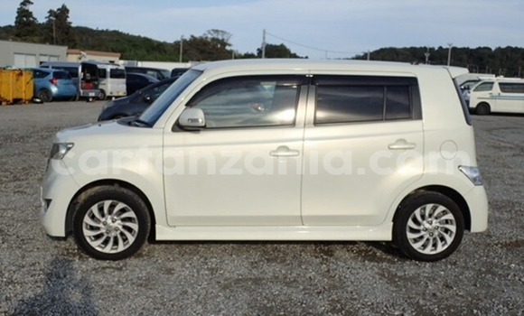 Nunua Imported Toyota bB Nyingine Gari ndani ya Dar es Salaam nchini Dar es Salaam Nunua Imported Toyota bB Nyingine Gari ndani ya Dar es Salaam nchini Dar es Salaam