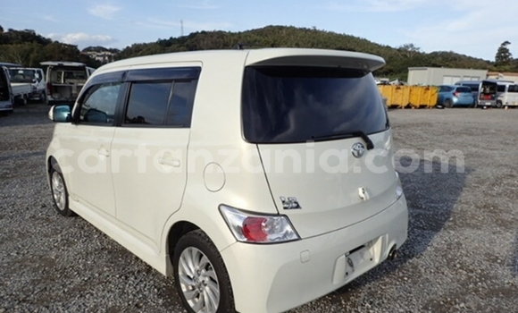 Nunua Imported Toyota bB Nyingine Gari ndani ya Dar es Salaam nchini Dar es Salaam Nunua Imported Toyota bB Nyingine Gari ndani ya Dar es Salaam nchini Dar es Salaam