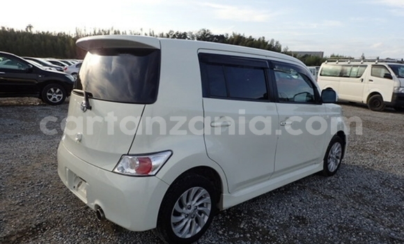 Nunua Imported Toyota bB Nyingine Gari ndani ya Dar es Salaam nchini Dar es Salaam Nunua Imported Toyota bB Nyingine Gari ndani ya Dar es Salaam nchini Dar es Salaam