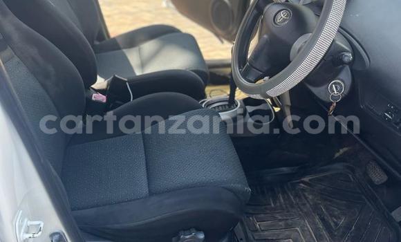 Nunua Ilio tumika Toyota IST Nyeupe Gari ndani ya Dar es Salaam nchini Dar es Salaam Nunua Ilio tumika Toyota IST Nyeupe Gari ndani ya Dar es Salaam nchini Dar es Salaam