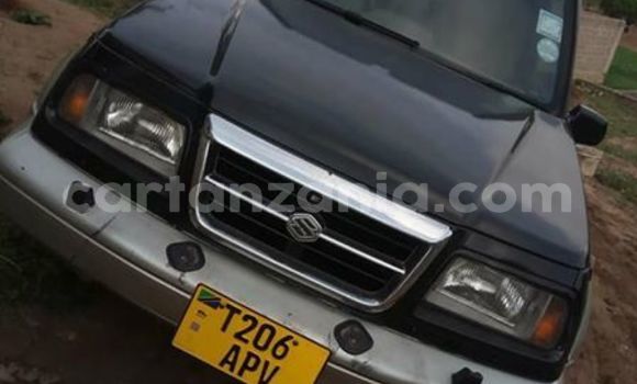 Nunua Ilio tumika Suzuki Escudo Nyeusi Gari ndani ya Dar es Salaam nchini Dar es Salaam Nunua Ilio tumika Suzuki Escudo Nyeusi Gari ndani ya Dar es Salaam nchini Dar es Salaam